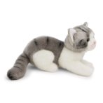 NICI Lifelike Katze grau-weiß liegend linke Seite | Kuscheltier.Boutique