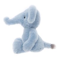 Kuscheltier Bear & Me by Charlie Bears Elefant Effi puderblau von der Seite