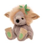 Bearhouse by Charlie Bears Kuscheltier Trollmädchen Emerald Lou von der Seite