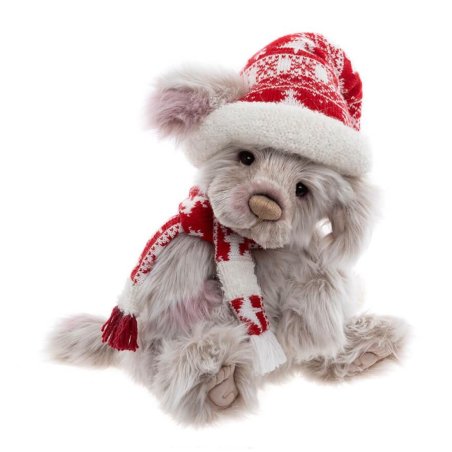 Charlie Bears Hundwelpe Papplewick aus hellgrauem Plüsch mit rot-weißer Strickmütze und passendem Schal