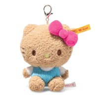 Steiff Taschenanhänger Hello Kitty aus beigem Plüsch mit blauem Outfit und pinker Schleife