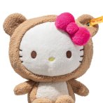 Steiff Friends Hello Kitty mit brauner Kapuze, gestickten Augen und den typischen pinken Schleife